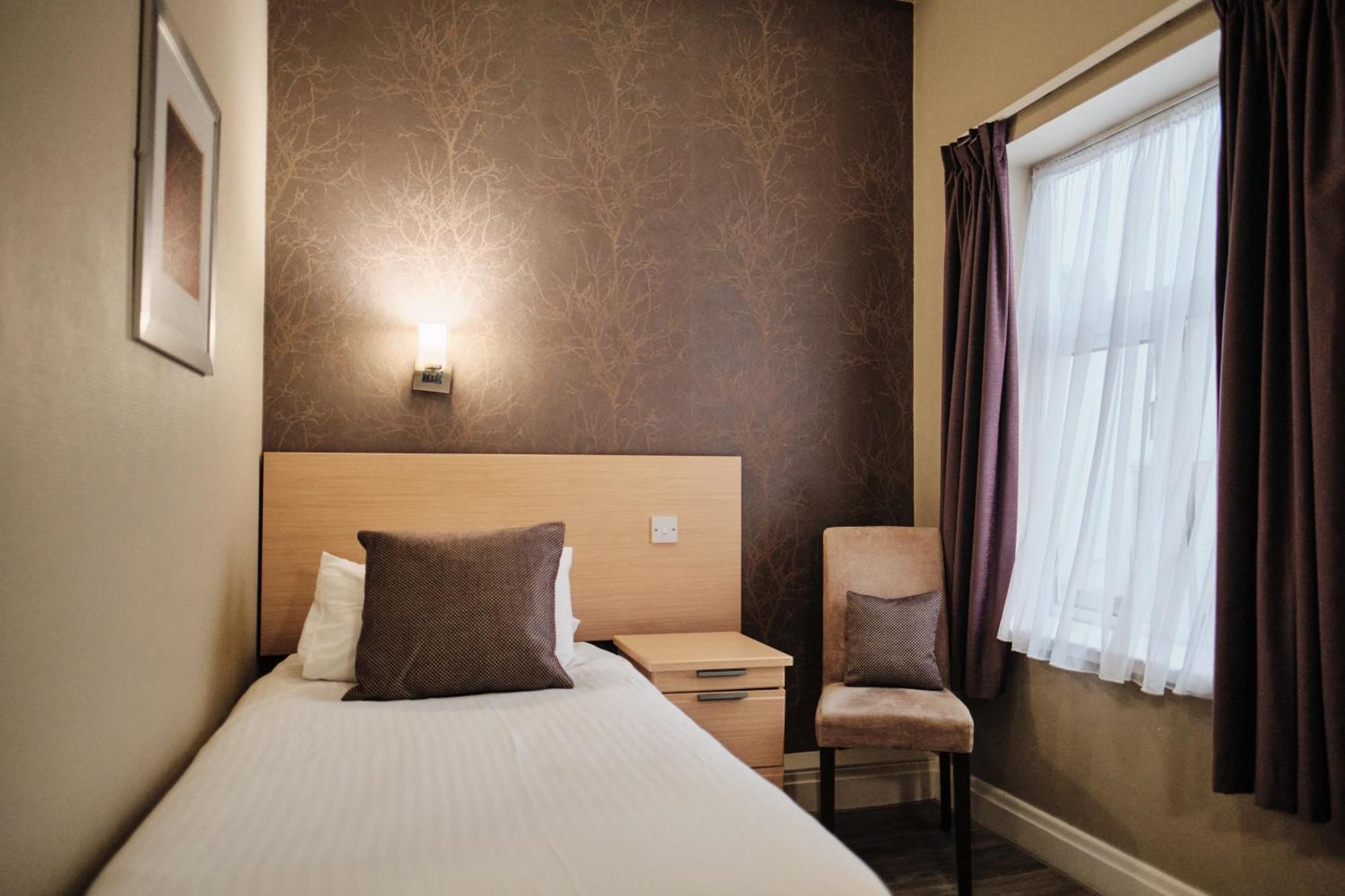 Hotel De Normandie Saint Helier Номер фото