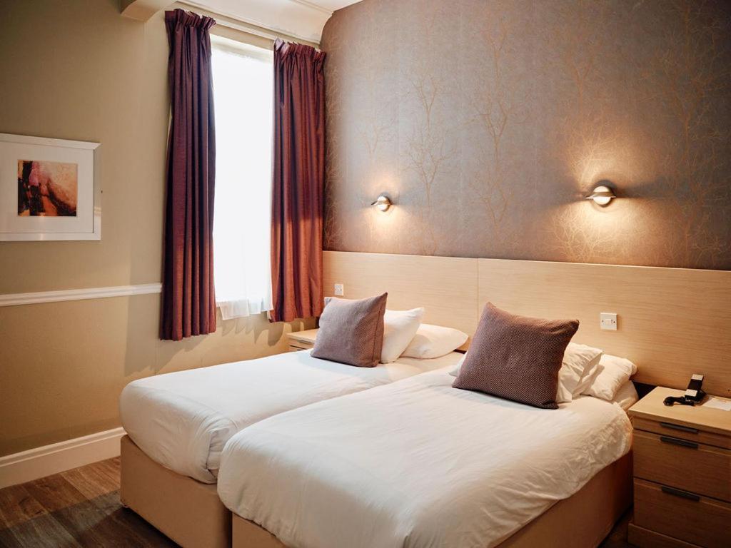Hotel De Normandie Saint Helier Екстер'єр фото
